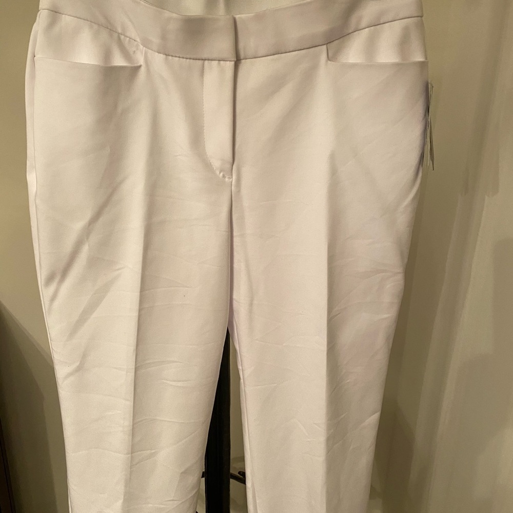 White crop pants size 8 NWT